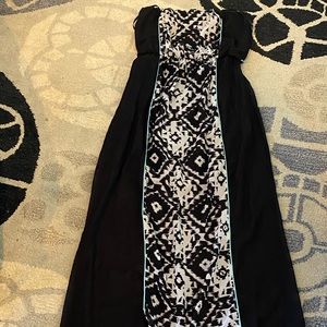 Juniors Black patterned maxi dress